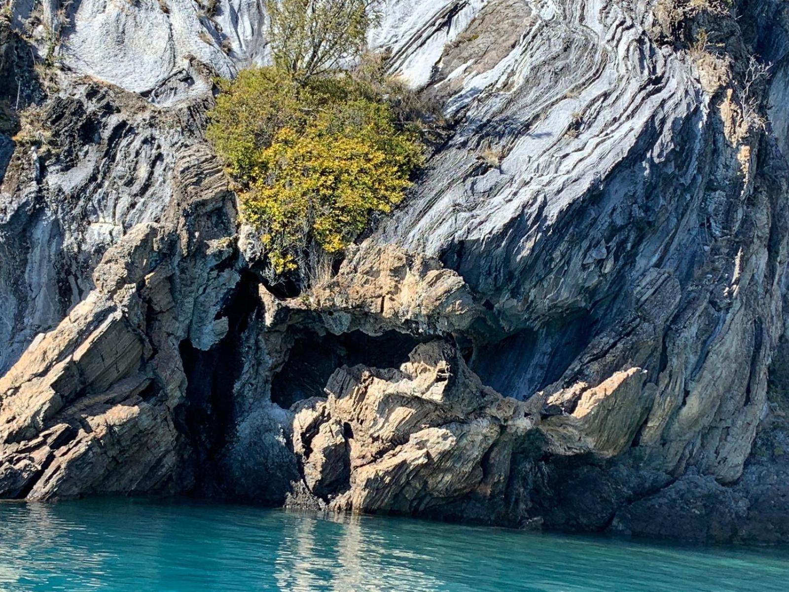 Cabana Cavernas Austral Puerto Sanchez Villa Ngoại thất bức ảnh